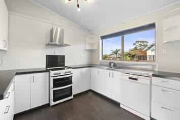 15 Pukekohatu Street, Waitara