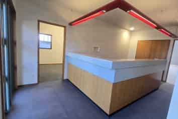 Convenient Refurbished Industrial Warehouse Unit