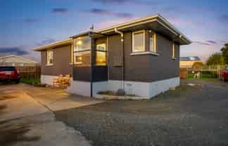 51 Forfar Crescent, ROCKDALE