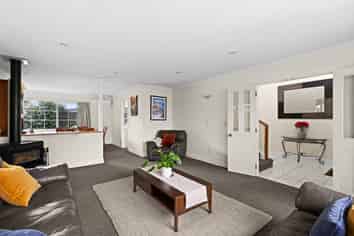 70 Whiting Crescent, Greenmeadows