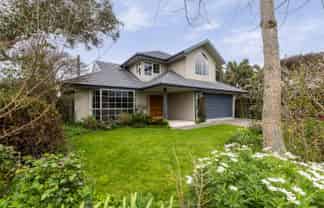 70 Whiting Crescent, Greenmeadows