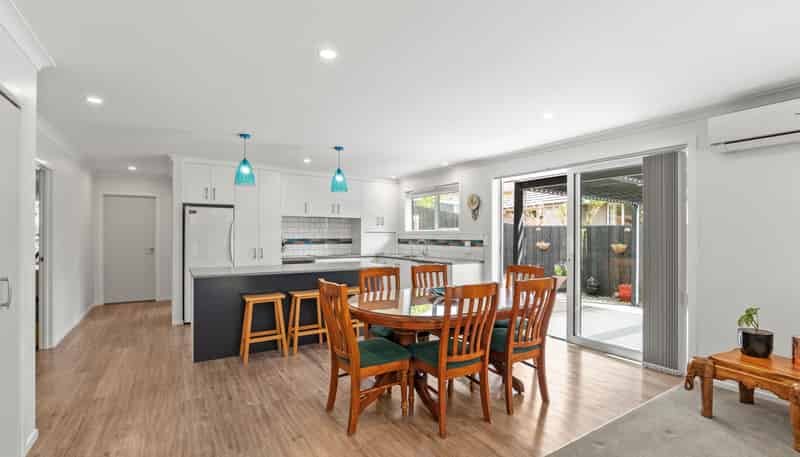 44 Pebble Beach Boulevard, Kamo