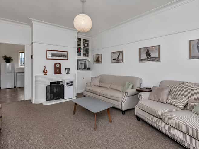 4 Ferry Road, Waipu
