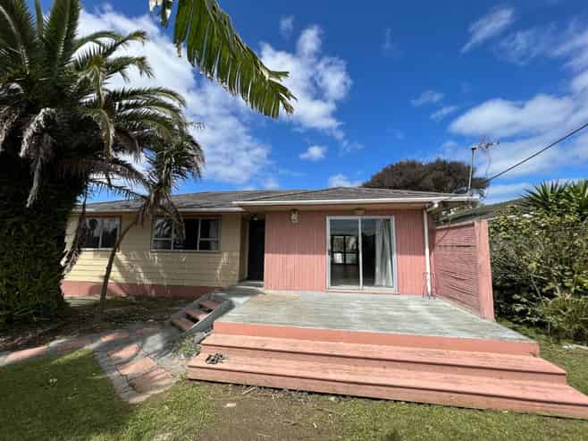92 Bruce McLaren Road, Henderson