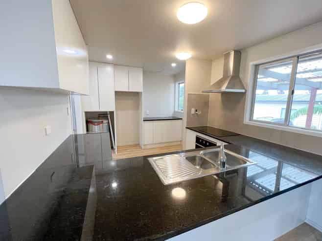 92 Bruce McLaren Road, Henderson