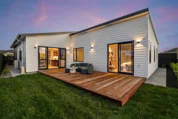 62 Tukutata Crescent, Milldale