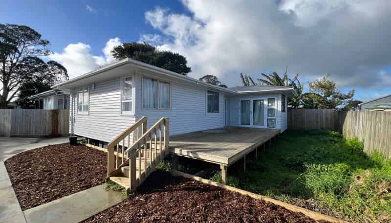 381A Roscommon Road, Manurewa