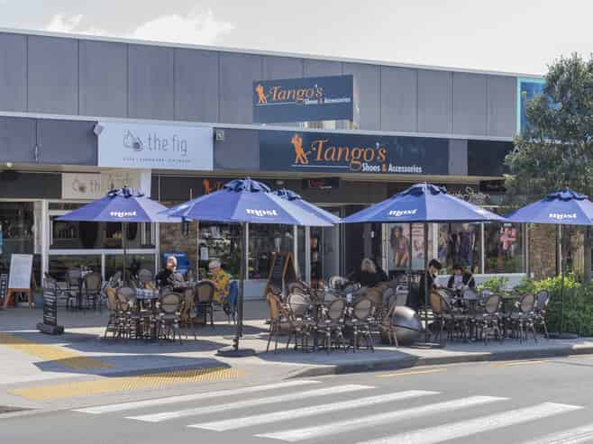 Thriving Licensed Cafe - Main Street Whitianga