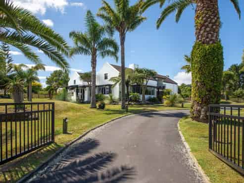 96 and 96A Brunswick Drive, Tikitere