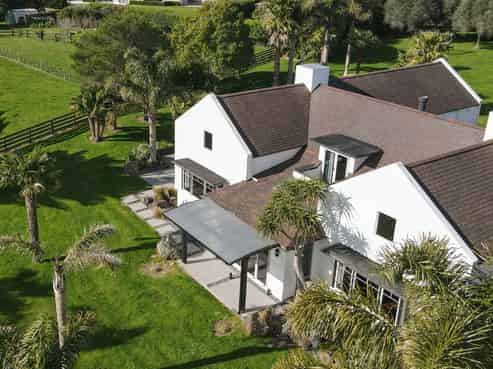 96 and 96A Brunswick Drive, Tikitere