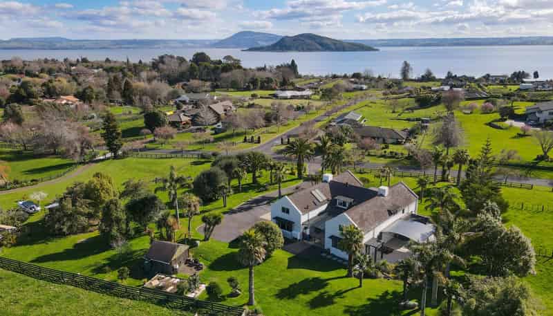 96 and 96A Brunswick Drive, Tikitere