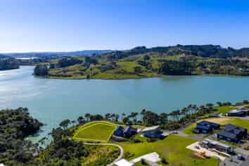 9 Te Huinga Lane, Raglan