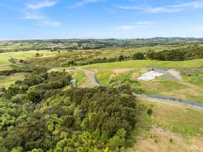 107 Lawrence Road, Mangawhai
