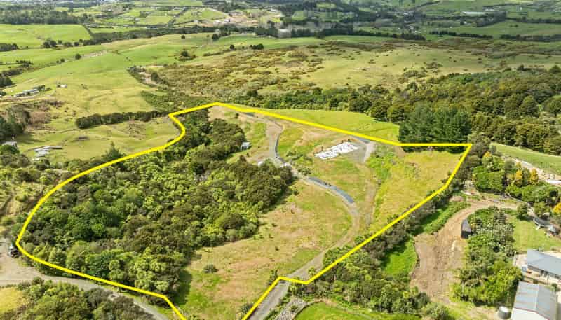 107 Lawrence Road, Mangawhai