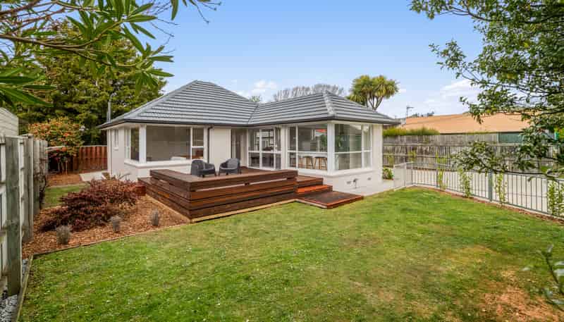 829 Ferry Road, Woolston