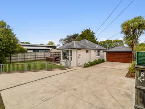 829 Ferry Road, Woolston