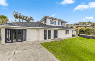 86 San Marino Drive West, Henderson