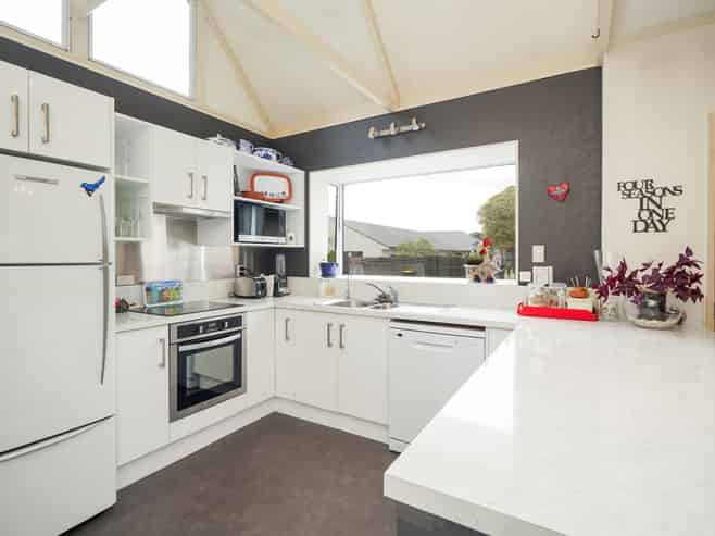 115 Gladstone Terrace, Gladstone