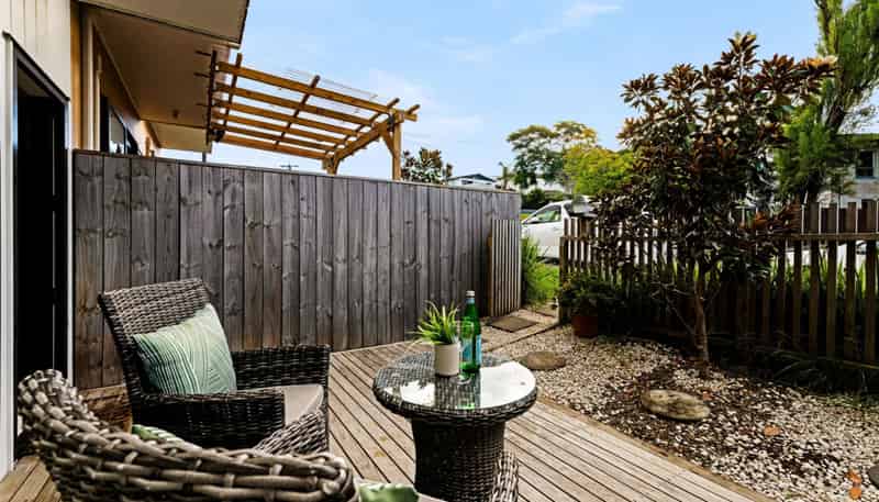 1D Quincey Place, Massey