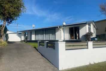 5 Carver Place, Lynmouth