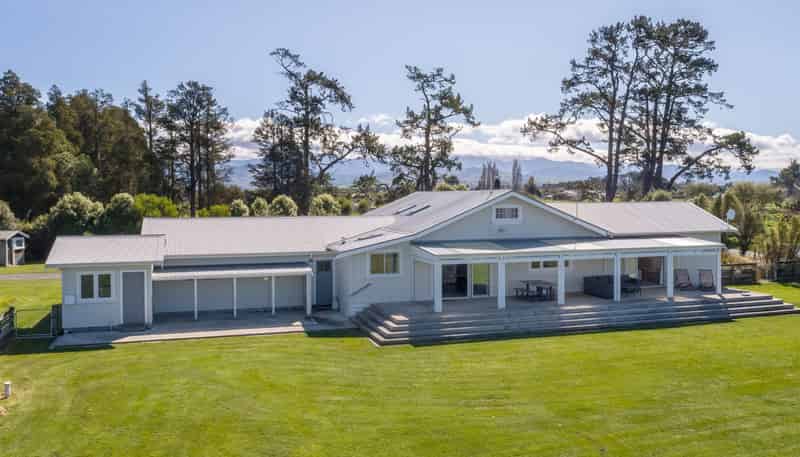 63 Otawa Drive, East Taratahi