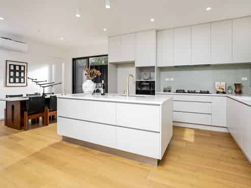 10A Agathis Avenue, Mairangi Bay