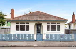 142 Carlyle Street, Napier South