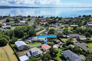 17a Leaming Place, Clarks Beach