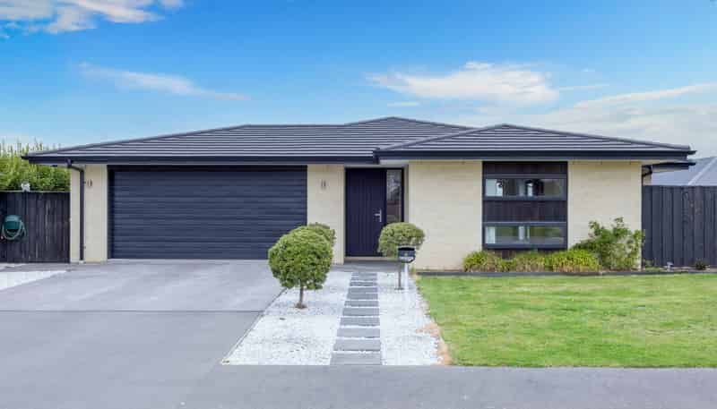 6 Haymakers Crescent, Rolleston