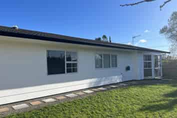 144 Bartholomew Road, Levin
