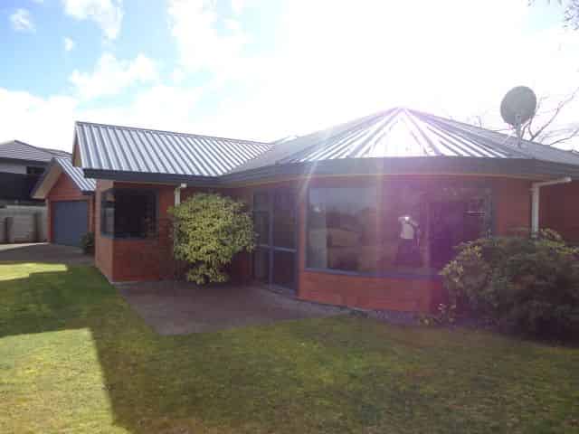 84 Birch Street, Hilltop