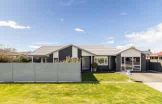 10A West Place, Greenmeadows