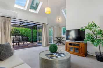 141A Brookside Terrace, Bryndwr