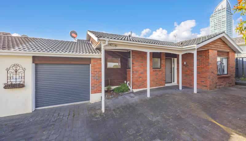 3/27 Byron Avenue, Takapuna