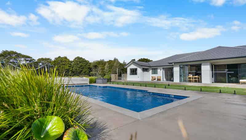 19 Kahika Grove, Huapai