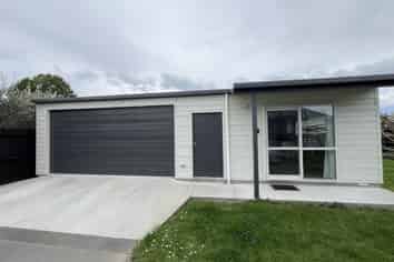 192 Weston Road, Saint Albans