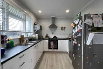 192 Weston Road, Saint Albans