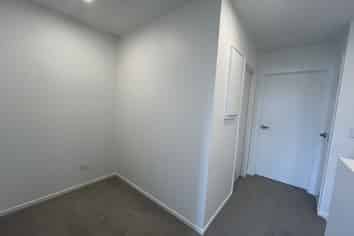 6 Ngae Place , Mangere East