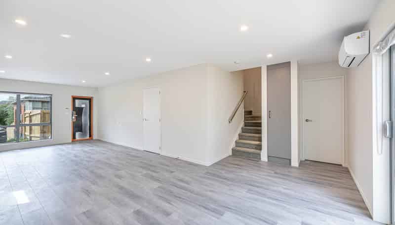 8A Plumpton Avenue, Mount Roskill