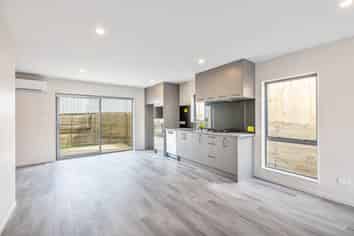 8A Plumpton Avenue, Mount Roskill