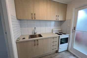 2/203 Springfield Road, Saint Albans