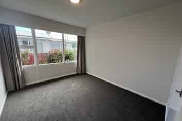 2/203 Springfield Road, Saint Albans