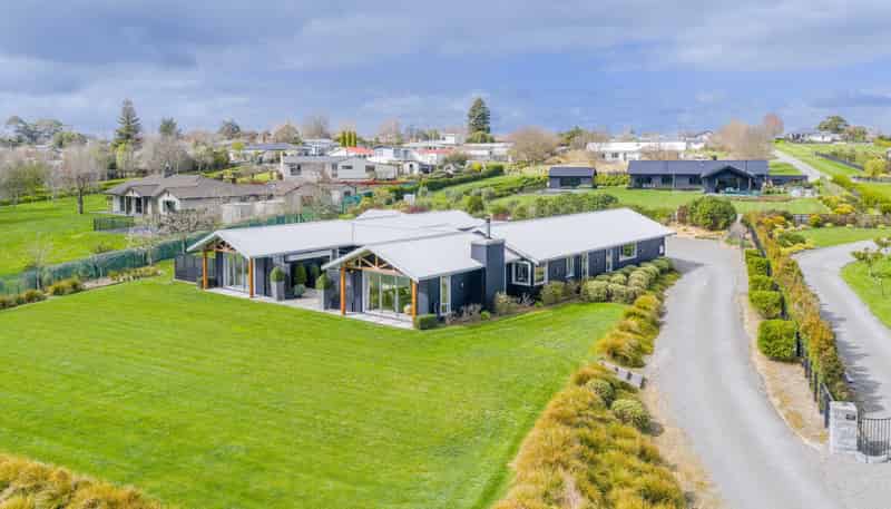 211C Racecourse Road, Waipukurau