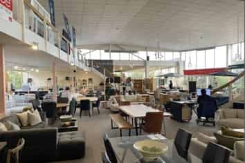 Competitive rental - 1,265sqm General Business