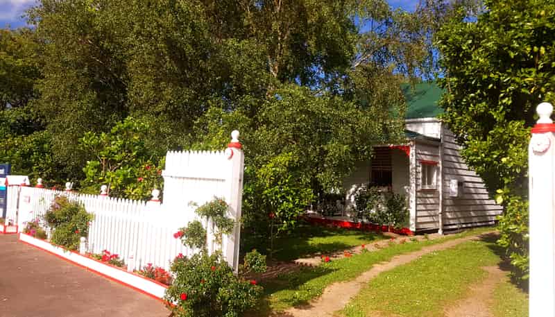 86 Grey Street, Woodville