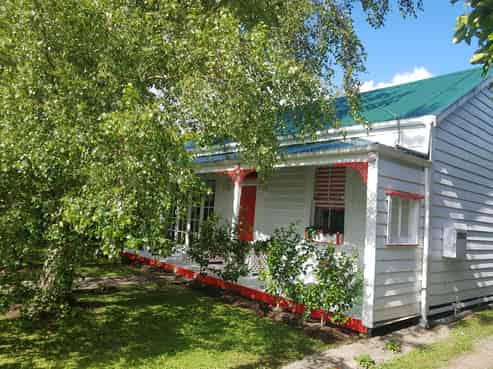 86 Grey Street, Woodville