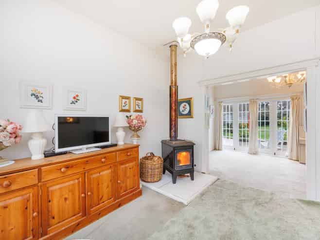 86 Grey Street, Woodville