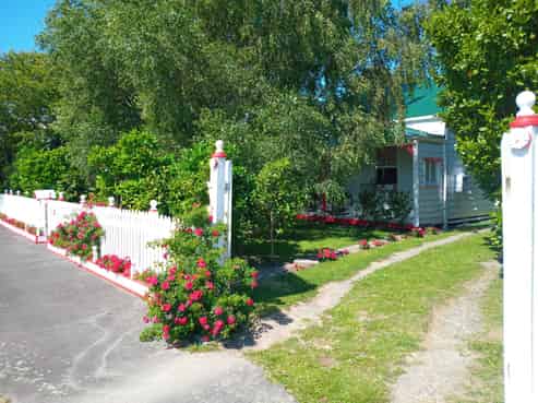 86 Grey Street, Woodville