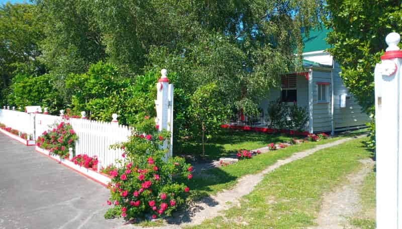 86 Grey Street, Woodville