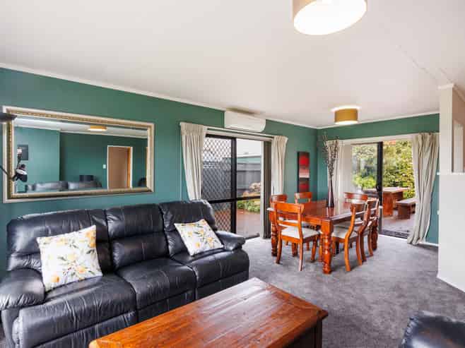 5 Leander Place, Milson